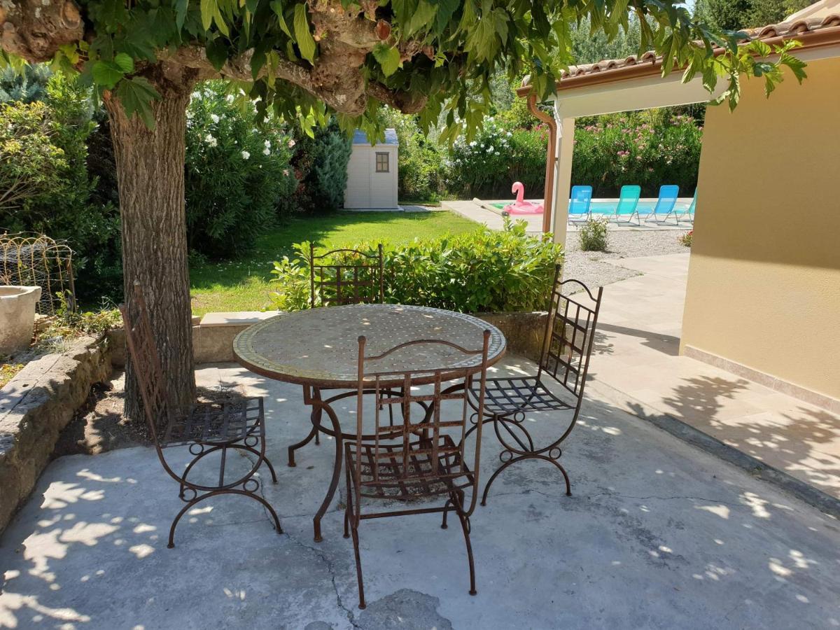 La villa provençale Sarrians Exterior foto